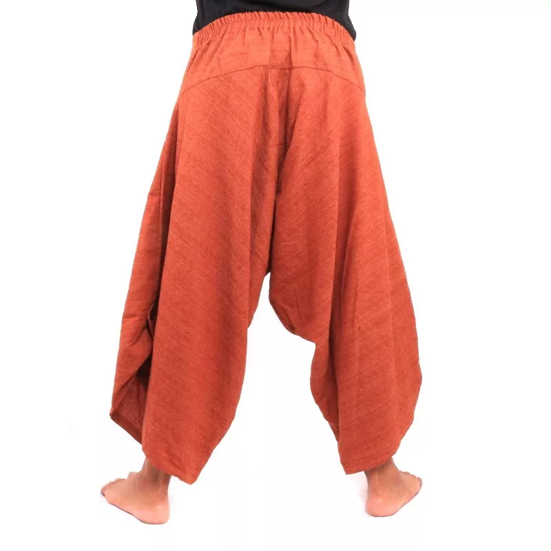 Capri pants