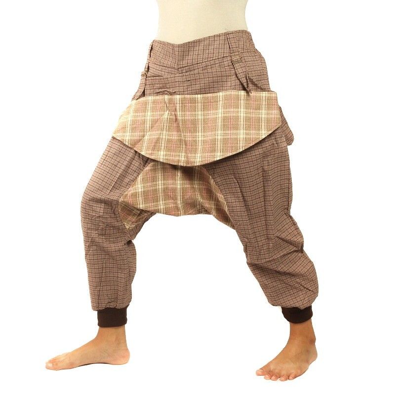 7/8 harem pants with cloth pockets application
