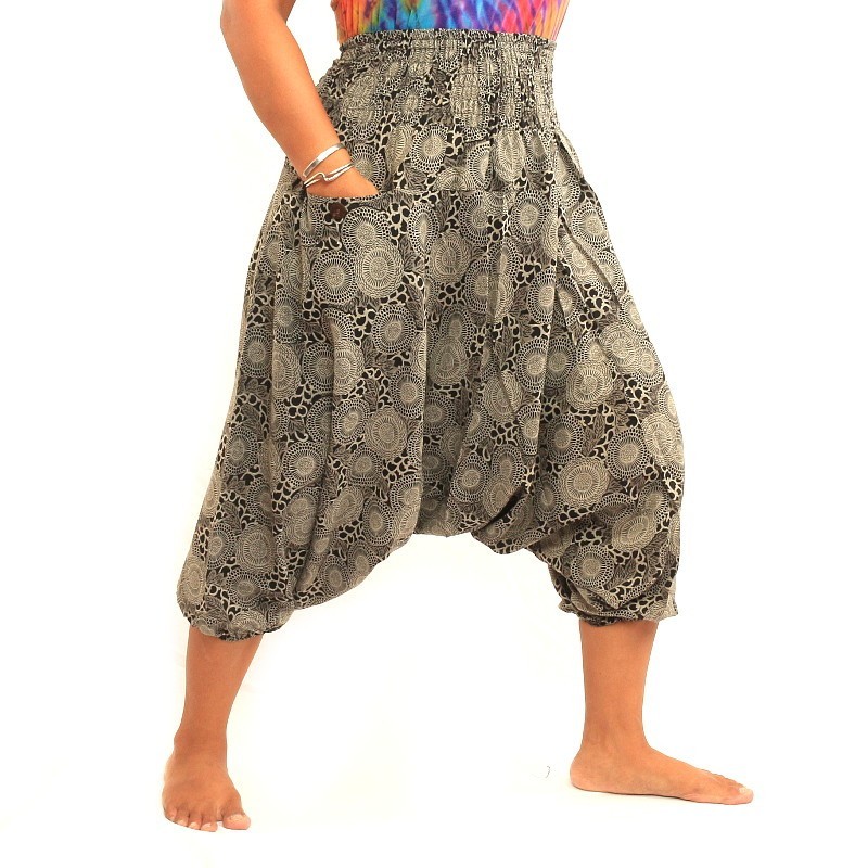 3/4 Baggy Pants with Ethno pattern