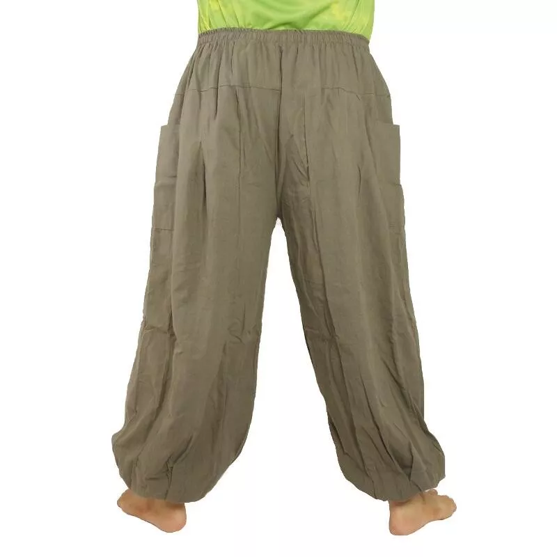 Om Goa Hose mit floralem Druck grau