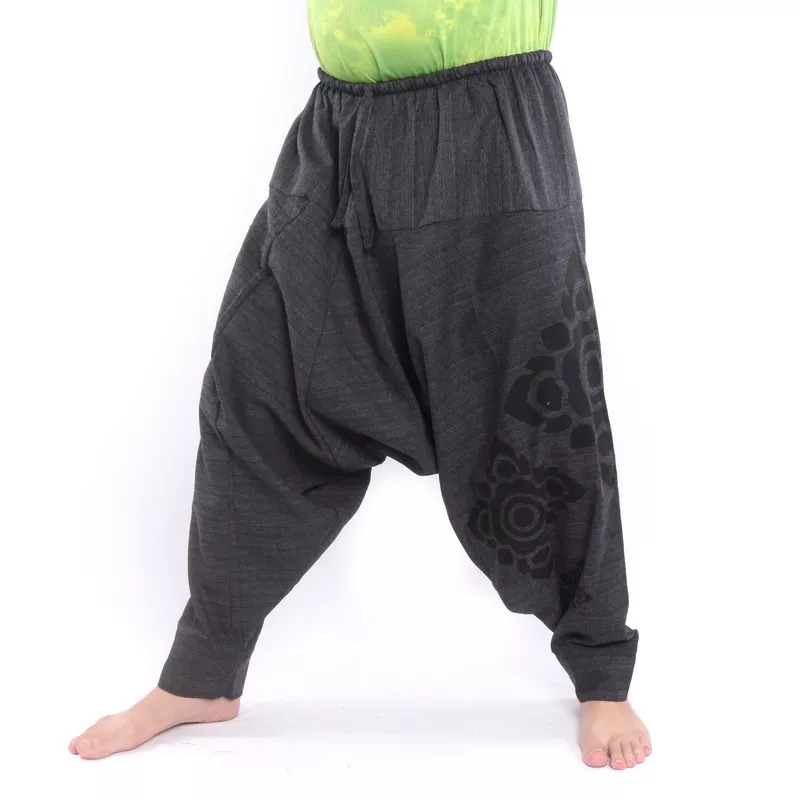 Harem pants with flower ornaments print - black