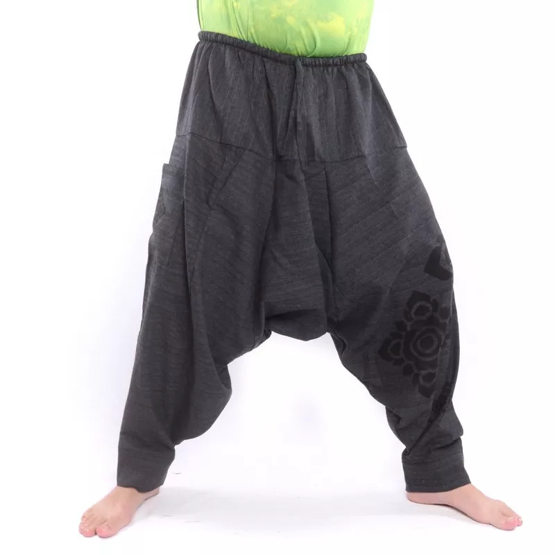 Harem pants with flower ornaments print - black