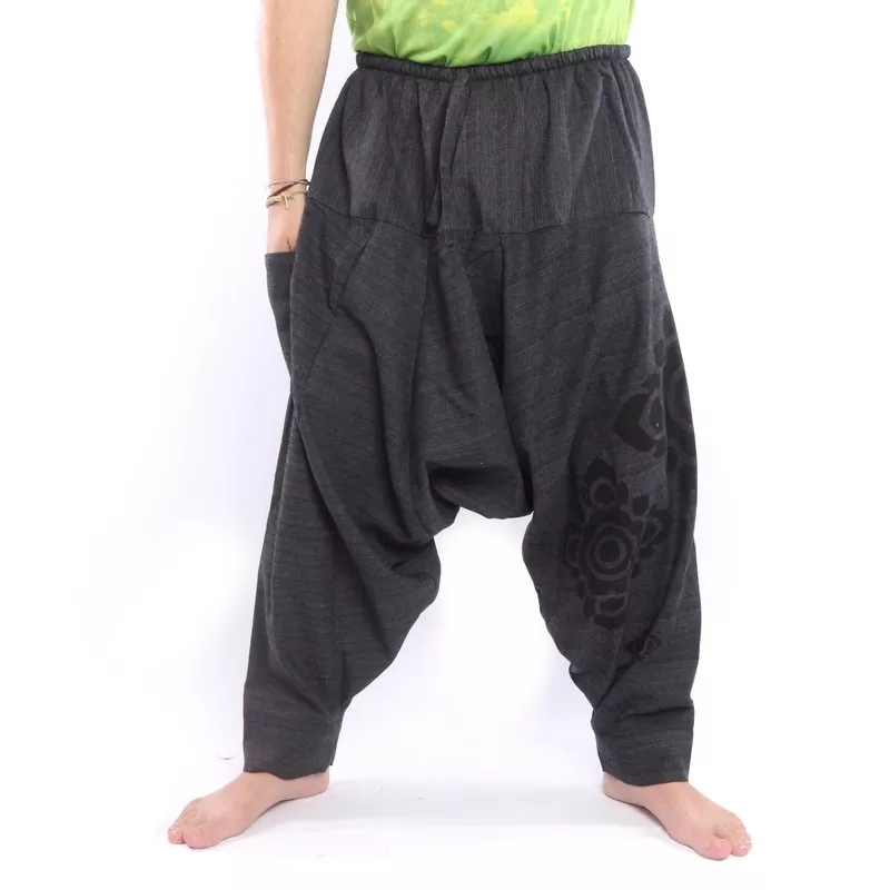 Harem pants with flower ornaments print - black