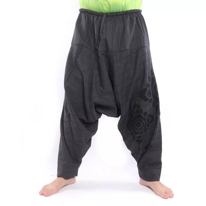 Harem pants with flower ornaments print - black