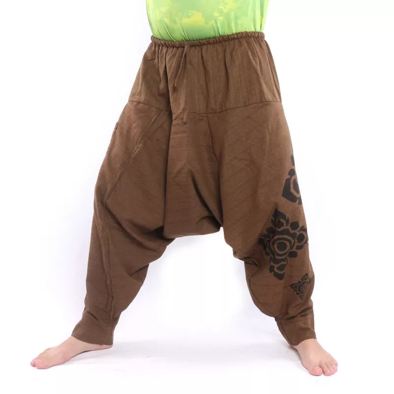 Harem pants floral ornaments