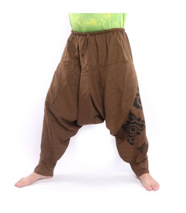 Harem pants floral ornaments