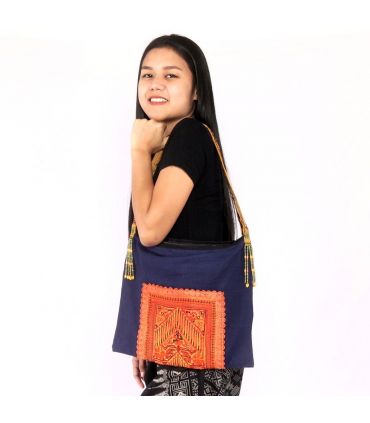 Sac à bandoulière brodé de Chiang Mai