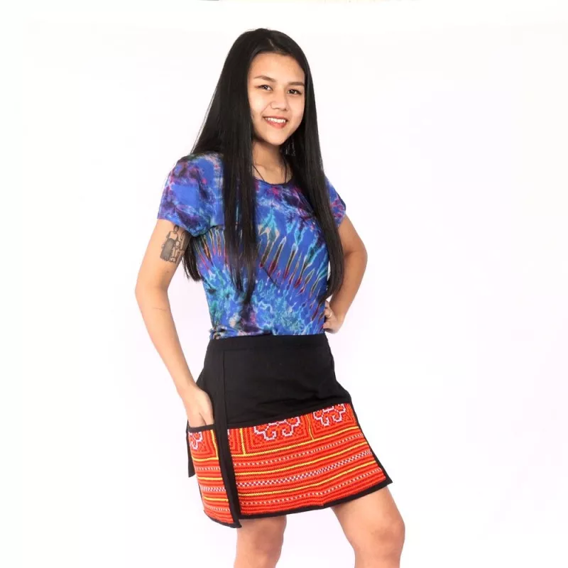 Jupe courte Hmong brodée à la main