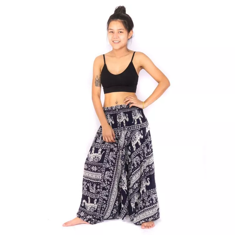 Combinaison pantalon sarouel, grenouillère, combinaison, grenouillère éléphants bleu foncé.