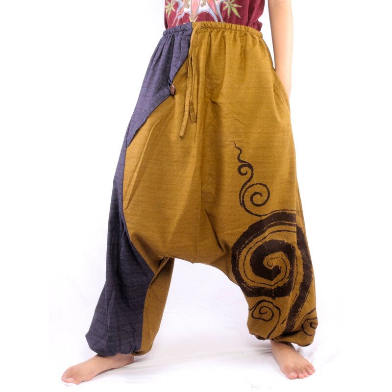 pantalon de harem bicolore avec impression en spirale