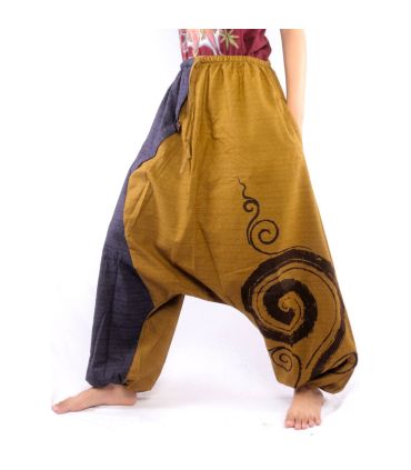 pantalon de harem bicolore avec impression en spirale