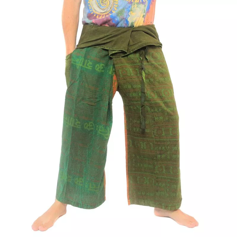 Pantalon cache-cœur style tibétain en Inde