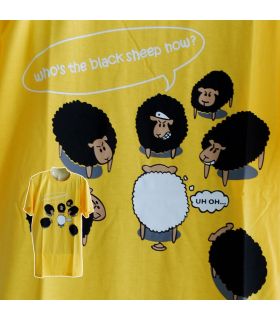 T-Shirt Who is the black sheep? Size L yellow