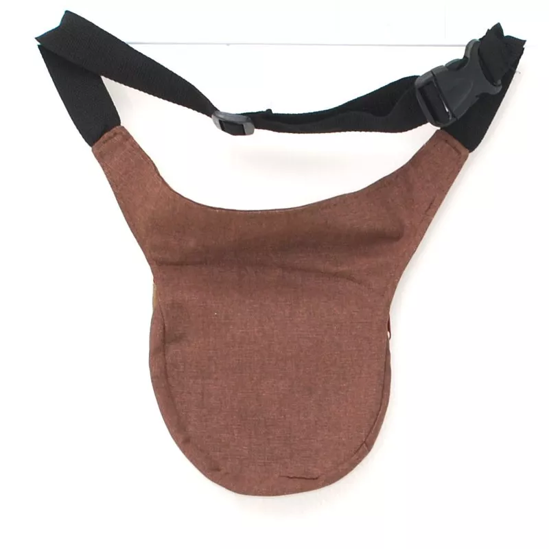 Fanny pack in retro design